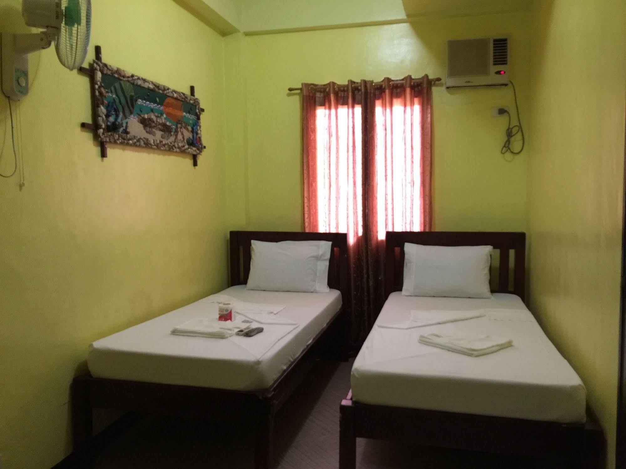 Luis Bay Travellers Lodge Coron Zewnętrze zdjęcie